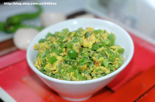 青椒炒蛋的做法