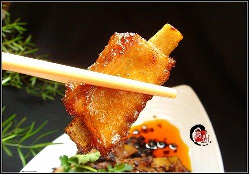 �����Źǵ�����