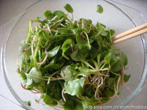 凉拌萝卜苗的做法