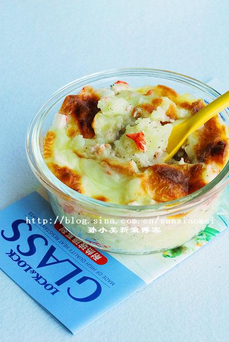 蟹棒奶酪焗薯茸的做法