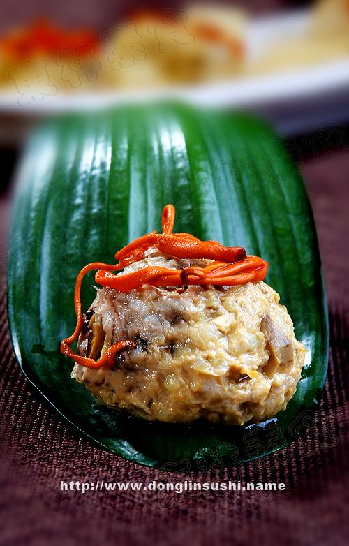 ��ݻ���ţ�ξ�ʨ��ͷ������