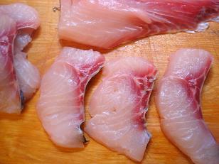 西红柿鱼片汤的做法