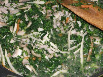 翡翠蘑菇肉丝的做法