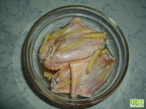 咸蛋黄鸡翅的做法