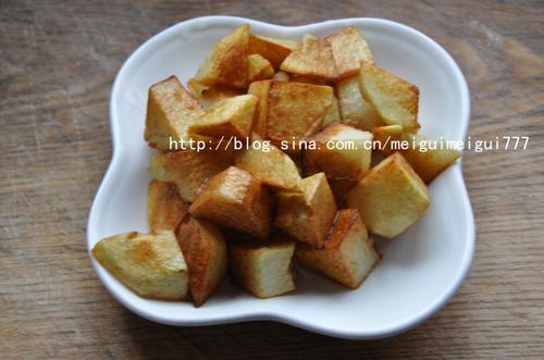 回锅洋芋的做法