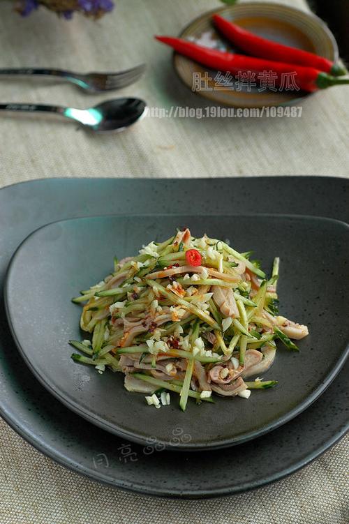 肚丝拌黄瓜的做法