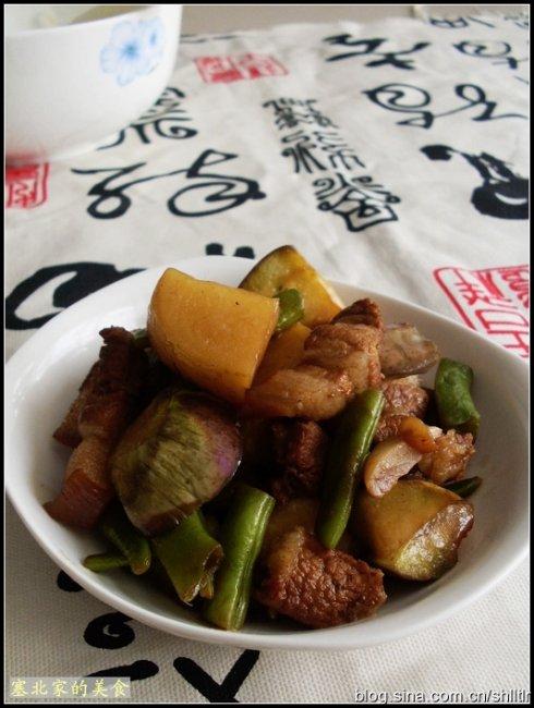 东北乱炖的做法