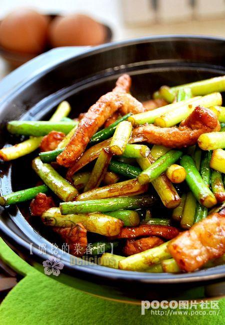 蒜薹炒肉的做法