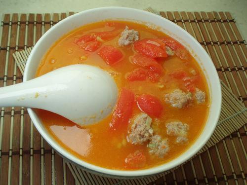 西红柿丸子汤的做法