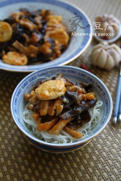 �ҳ�������±���ߵ�����