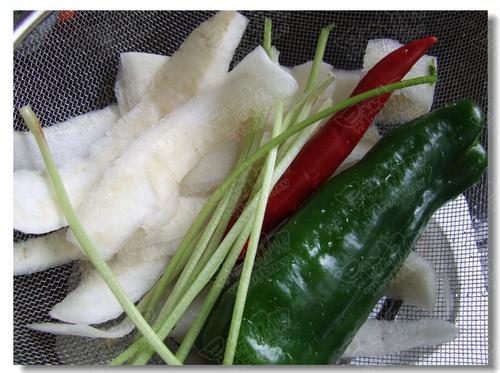 辣拌萝卜皮的做法