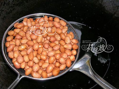 ��ζ�����ʵ�����