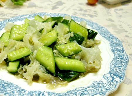 银耳拌黄瓜的做法