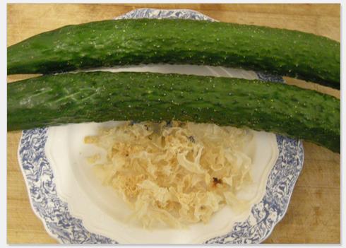 银耳拌黄瓜的做法