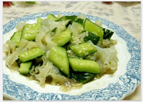 银耳拌黄瓜的做法