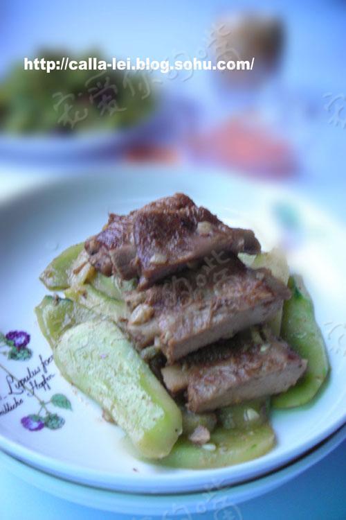 南乳黄瓜烧排骨的做法