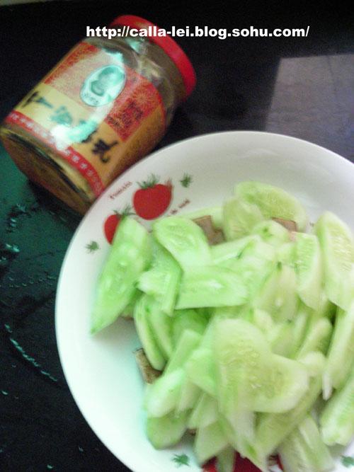 南乳黄瓜烧排骨的做法