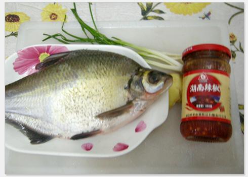 香辣鳊鱼的做法