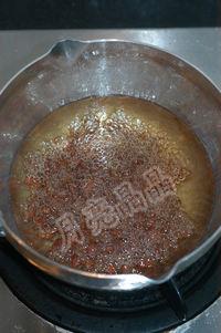 糖醋花生米的做法