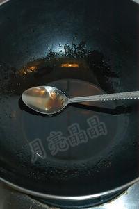 糖醋花生米的做法