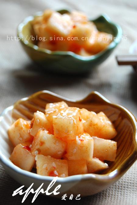 凉拌芝香酸辣萝卜的做法