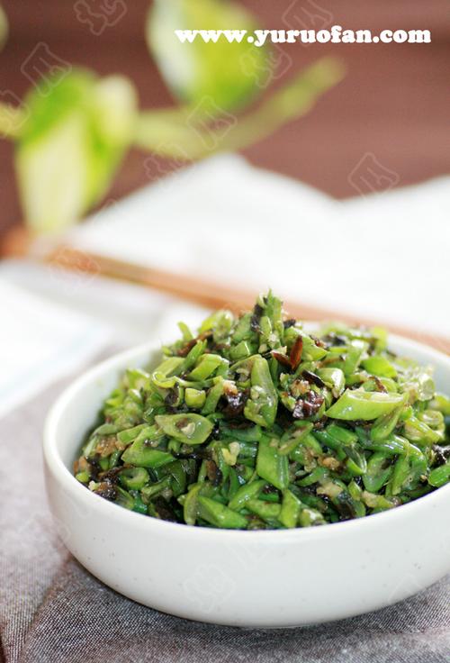 橄榄菜炒豆角的做法