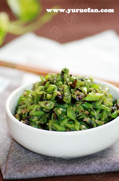 橄榄菜炒豆角的做法