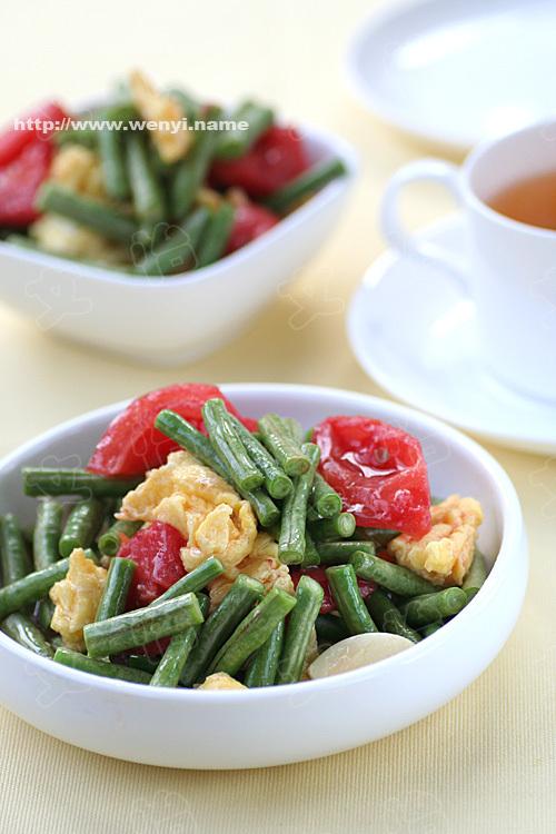 豆角炒西红柿的做法
