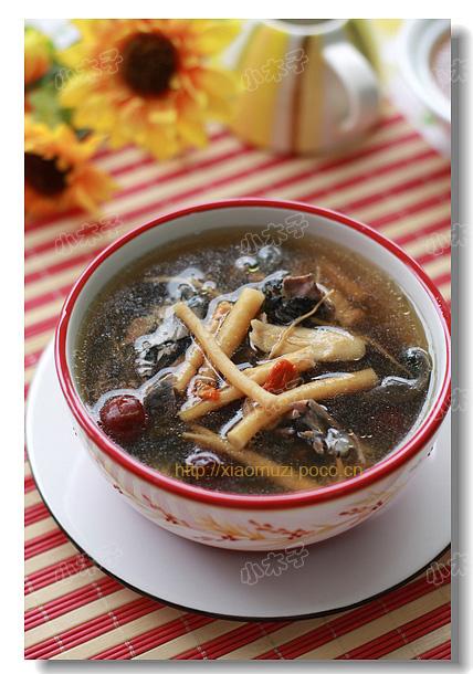 ���κ������ڼ�������