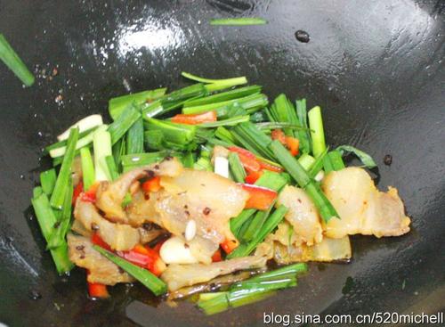 豉汁青蒜炒腊肉的做法
