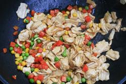 兰花蚝汁素肉片的做法