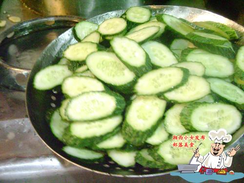 紫苏黄瓜的做法