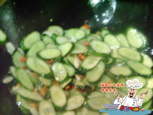 紫苏黄瓜的做法