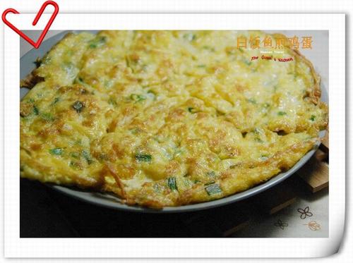 白饭鱼煎鸡蛋的做法