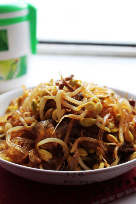 黄豆芽炒粉的做法