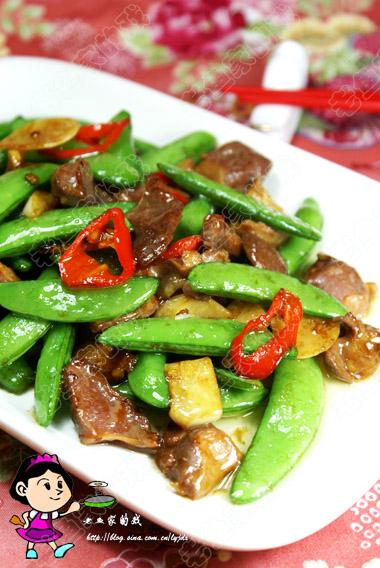 鸡胗炒荷兰豆的做法