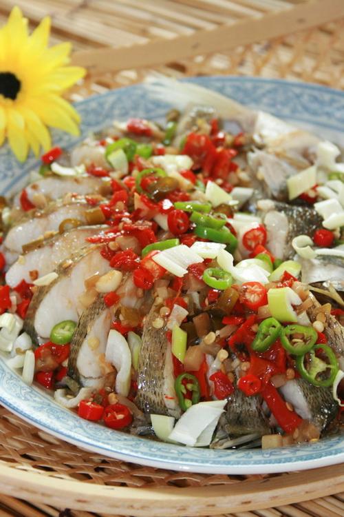 开屏鲈鱼的做法