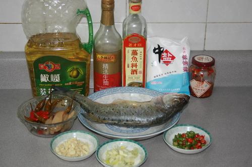 开屏鲈鱼的做法