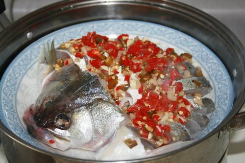 开屏鲈鱼的做法