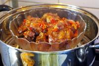 椒香酱猪手的做法