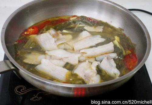 川版酸菜白肉的做法