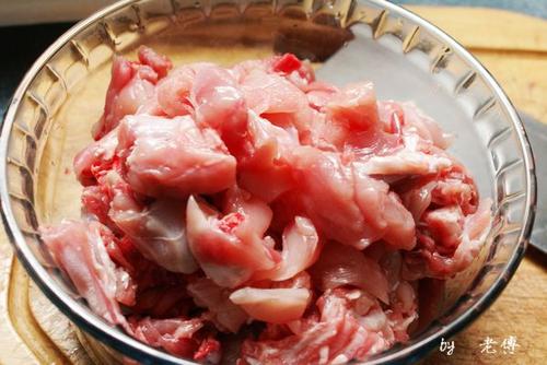 青笋烧兔的做法