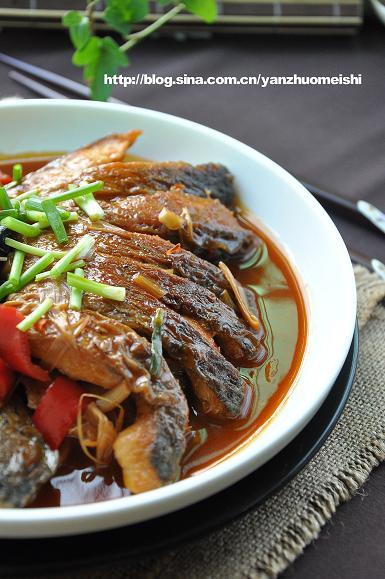 家常烧鱼肚的做法
