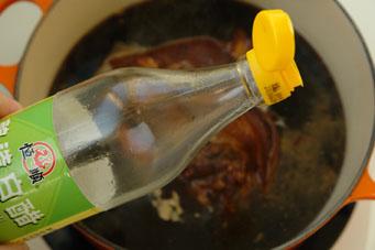 港式秘制猪肘的做法