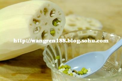 绿豆糯米藕猪皮汤的做法