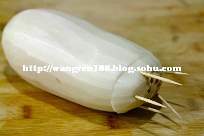 绿豆糯米藕猪皮汤的做法