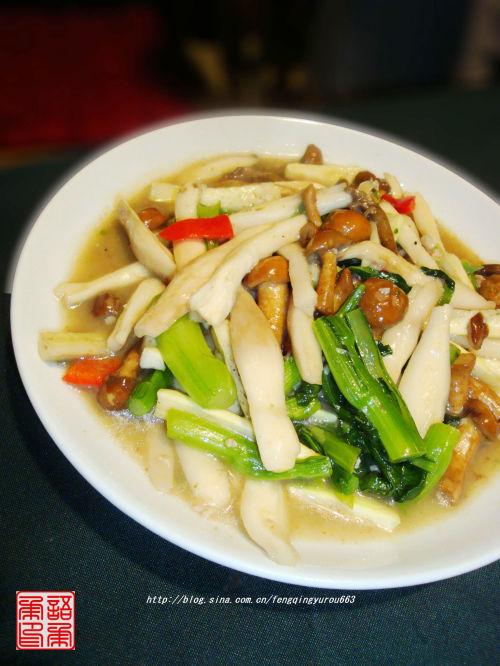 菜心炒鸡腿菇的做法