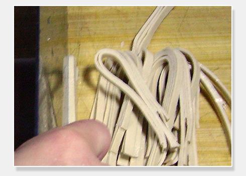 ���˸�˿������