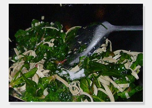 ���˸�˿������