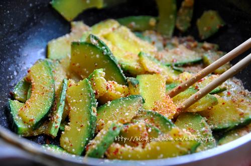 秘制香辣米粉南瓜的做法